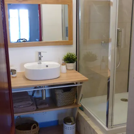 L'Oostaloo Logement De Vacances Usclas-l'Herault Exterior foto