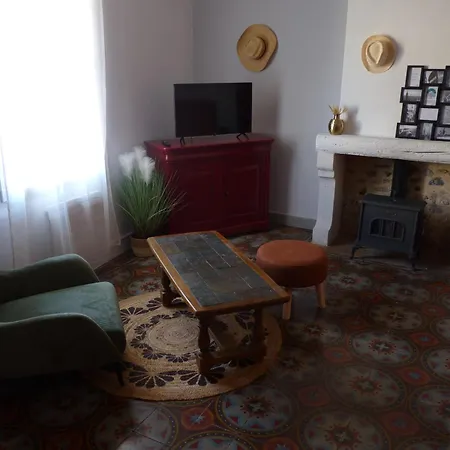 L'Oostaloo Logement De Vacances Usclas-l'Herault Exterior foto